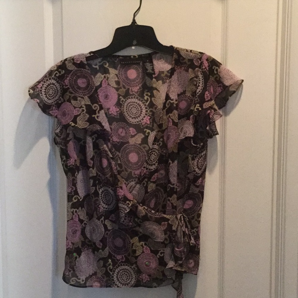 Beautiful wrap top!!!